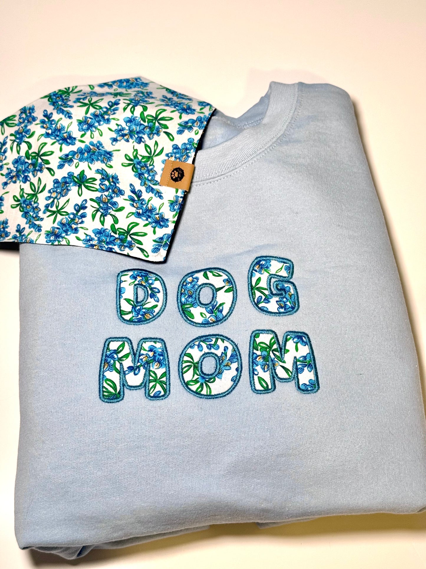 Dog Mom Blue Bonnet Appliqué