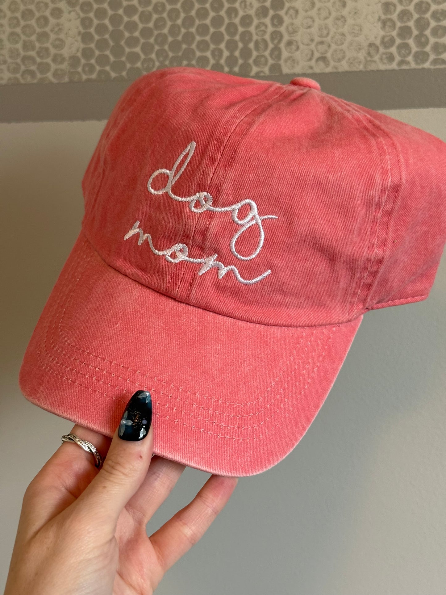Dog Mom Embroidered Baseball Caps