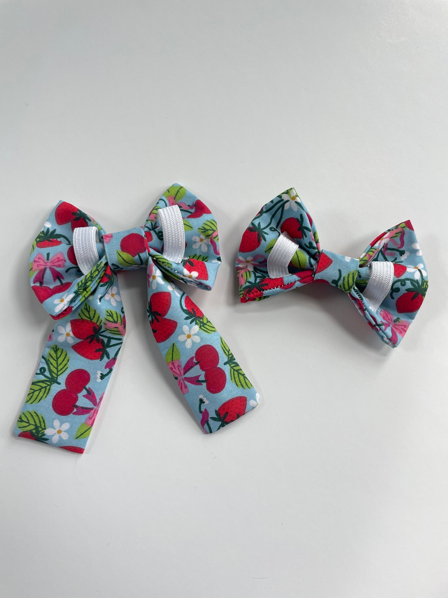Berry Pretty Bow
