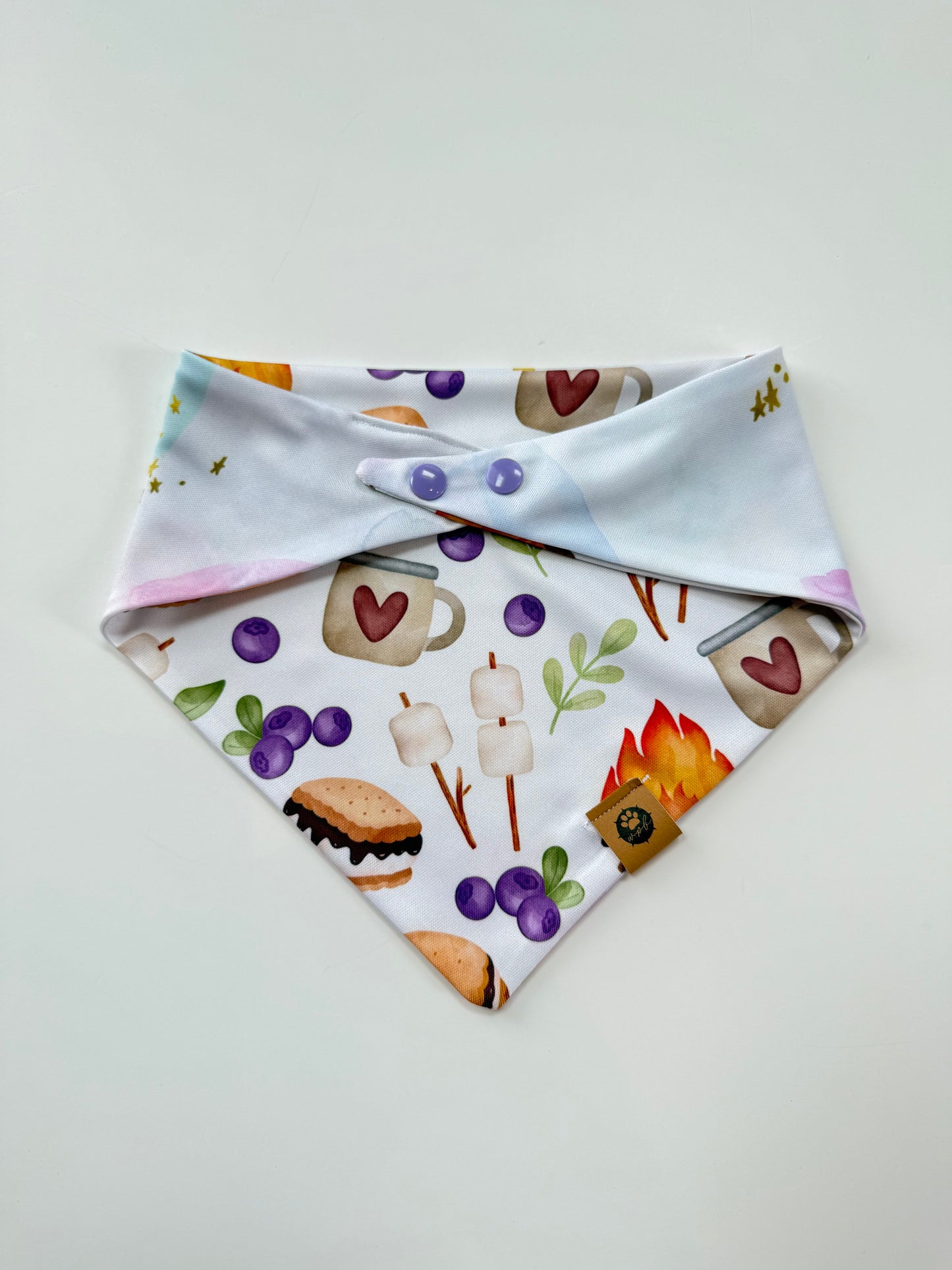 Everest’s Campfire Picnic Reversible Wander Proof Bandana